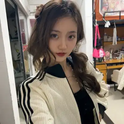 杨成
